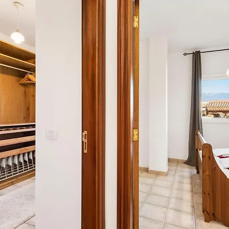 6D Spectacular With Jacuzzi And Lounge Area Villa Granadilla De Abona