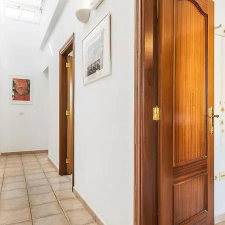 6D Spectacular With Jacuzzi And Lounge Area Villa *