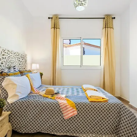 6D Spectacular With Jacuzzi And Lounge Area Villa *