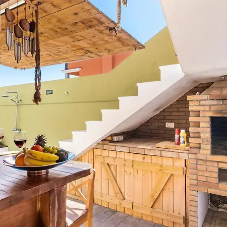 6D Spectacular With Jacuzzi And Lounge Area